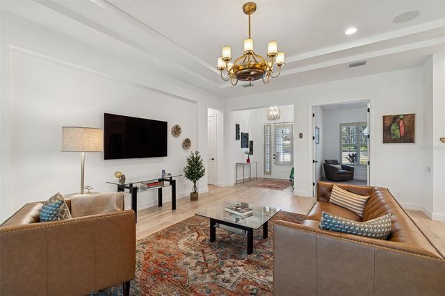 4905 MAJESTIC HILLS LOOP, Brooksville, FL 34601