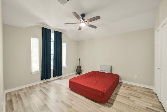 11026 Desert Springs Circle, Houston, TX 77095