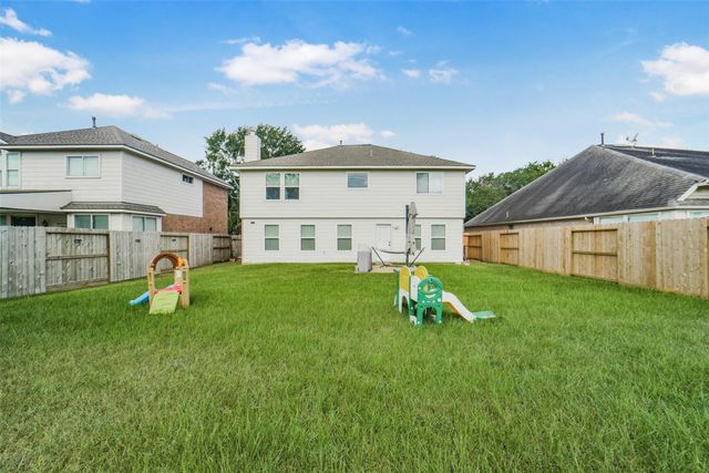11026 Desert Springs Circle, Houston, TX 77095