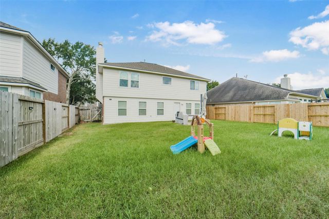 11026 Desert Springs Circle, Houston, TX 77095