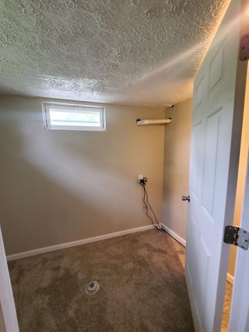 1911 Brentnell Avenue, Columbus, OH 43219