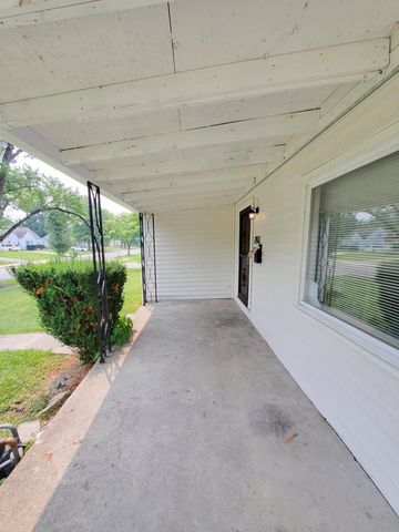 1911 Brentnell Avenue, Columbus, OH 43219