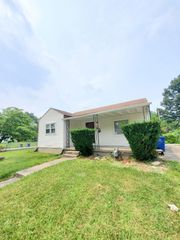 1911 Brentnell Avenue, Columbus, OH 43219