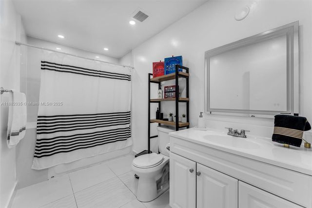 12750 SW 197th Ave, Miami, FL 33196