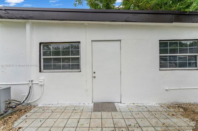 12750 SW 197th Ave, Miami, FL 33196