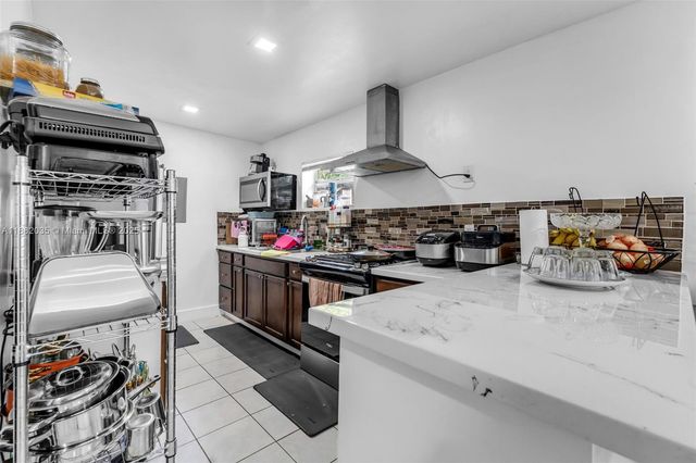 12750 SW 197th Ave, Miami, FL 33196