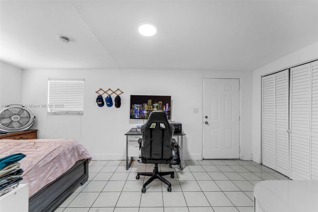12750 SW 197th Ave, Miami, FL 33196