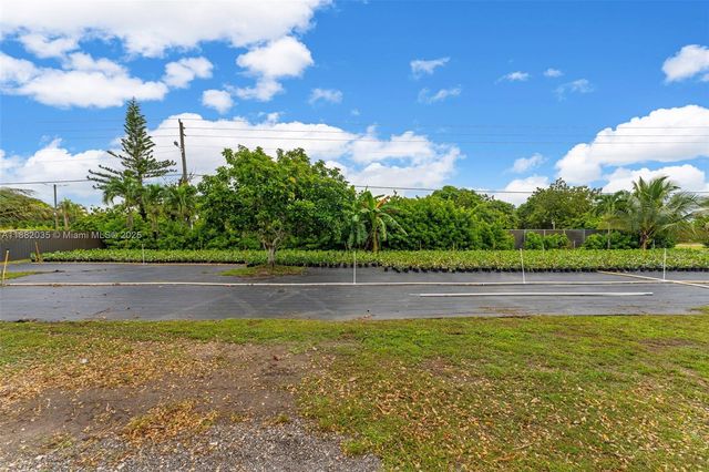 12750 SW 197th Ave, Miami, FL 33196