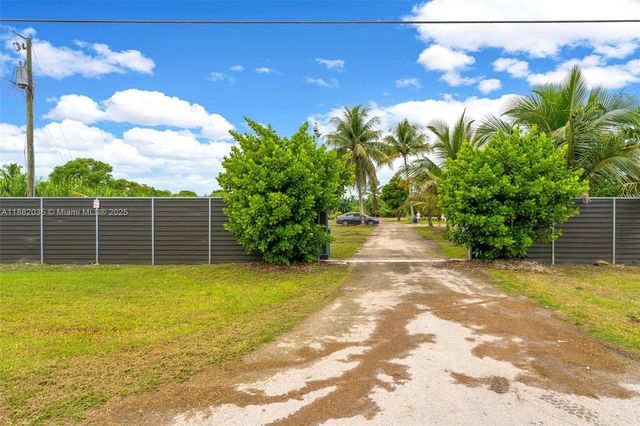 12750 SW 197th Ave, Miami, FL 33196