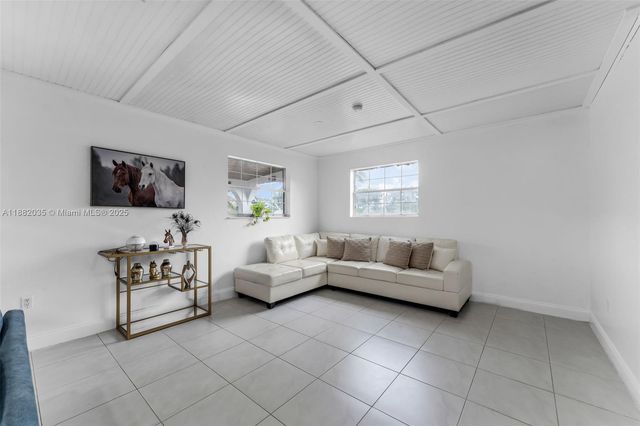 12750 SW 197th Ave, Miami, FL 33196