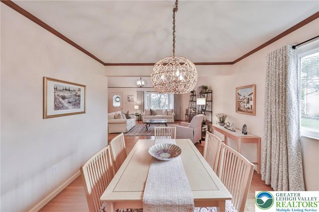 453 Larch Lane, Lower Nazareth Twp, PA 18064