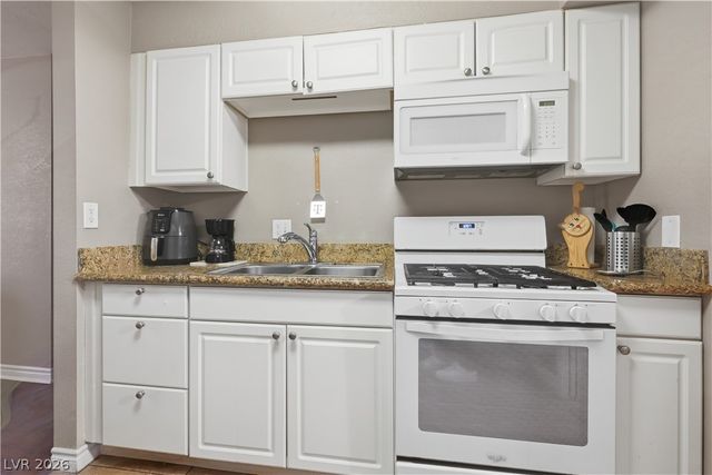 3936 Voxna Street, Las Vegas, NV 89119