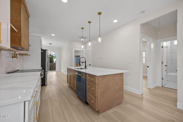119 Idlewild Avenue, Raleigh, NC 27601