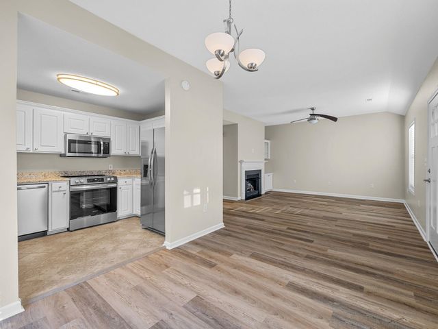 318 Sunridge Drive, Spartanburg, SC 29302