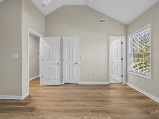 318 Sunridge Drive, Spartanburg, SC 29302