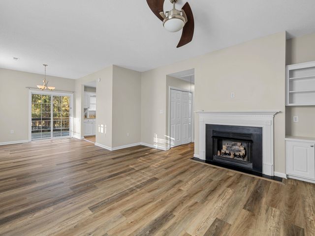 318 Sunridge Drive, Spartanburg, SC 29302