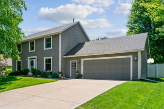 1596 Ashbury Place, Eagan, MN 55122