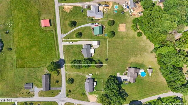 658 Cross Community Road, Blountville, TN 37617