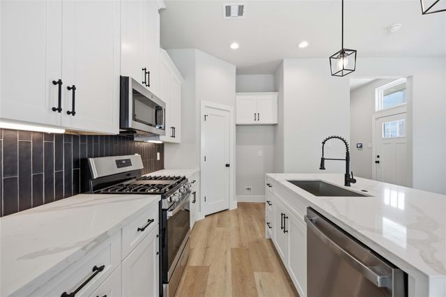 10610 Ashville Drive, Houston, TX 77051