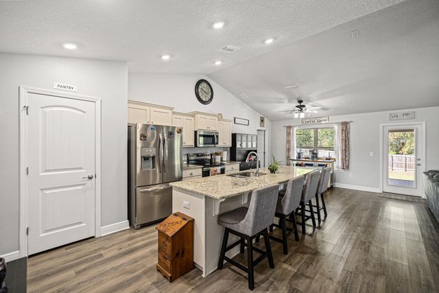 5780 E Dogwood Drive, Crestview, FL 32539