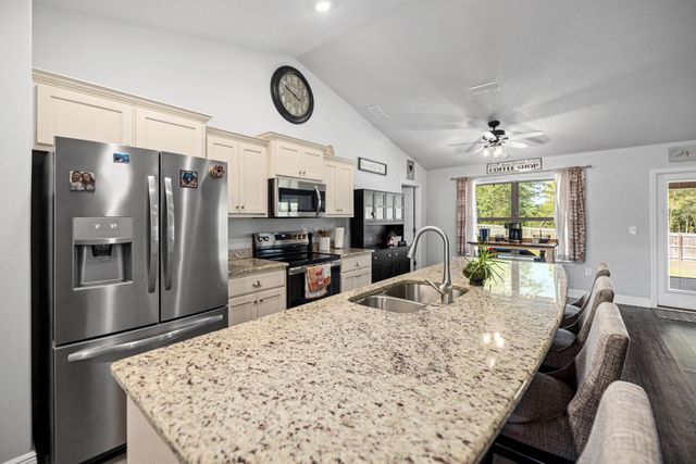 5780 E Dogwood Drive, Crestview, FL 32539