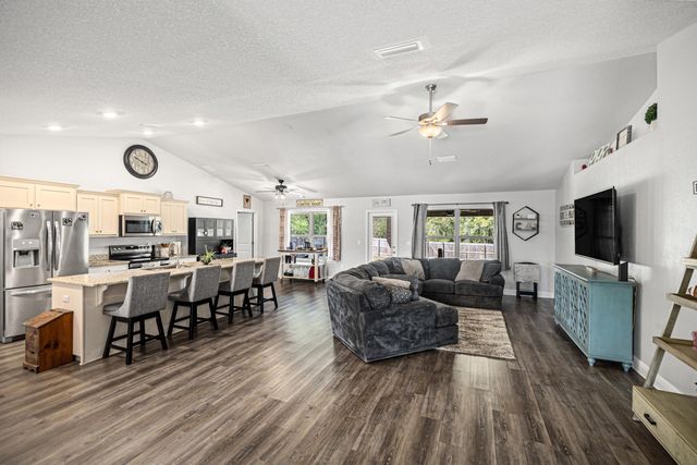 5780 E Dogwood Drive, Crestview, FL 32539