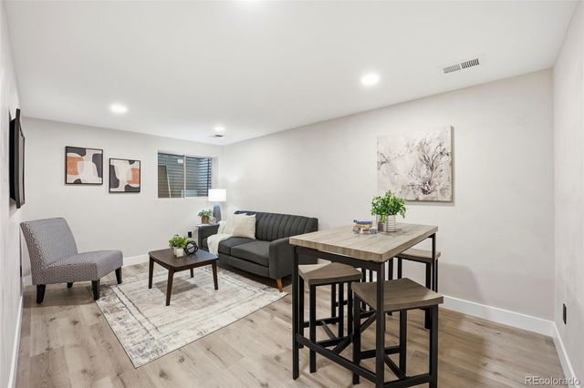 1581 W Briarwood Avenue, Littleton, CO 80120