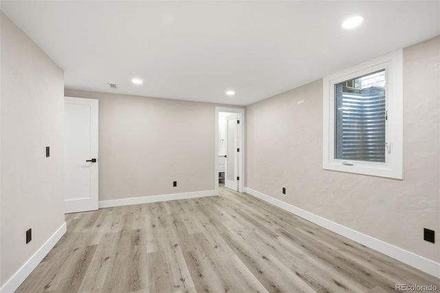 1581 W Briarwood Avenue, Littleton, CO 80120