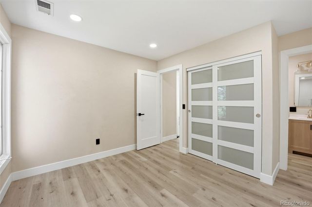 1581 W Briarwood Avenue, Littleton, CO 80120