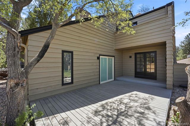1581 W Briarwood Avenue, Littleton, CO 80120