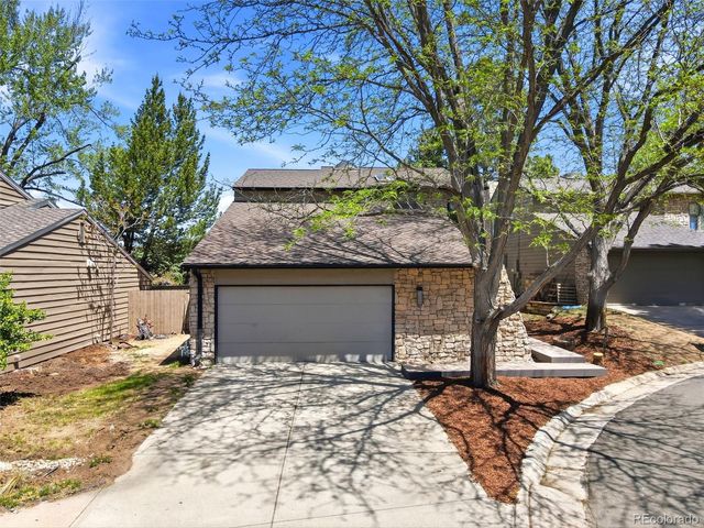 1581 W Briarwood Avenue, Littleton, CO 80120