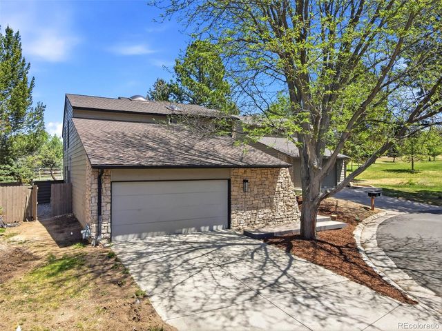1581 W Briarwood Avenue, Littleton, CO 80120