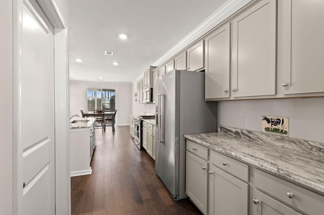 648 Chigwell Springs Lane, Summerville, SC 29486