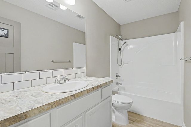 1311 E Maywood, Wichita, KS 67216