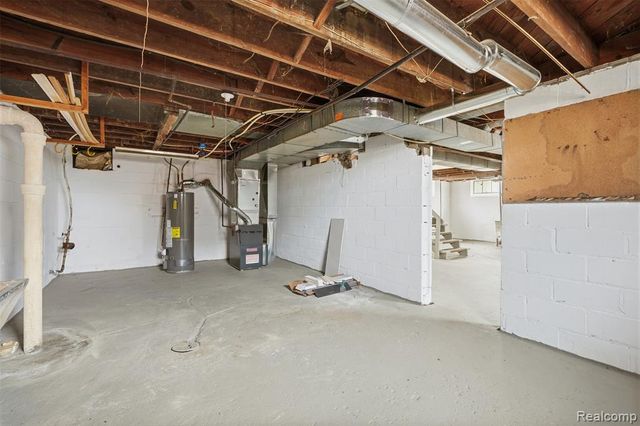 167 Mark Avenue, Pontiac, MI 48341