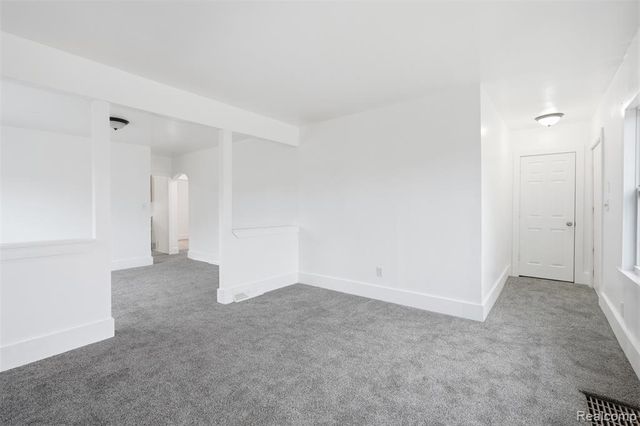 167 Mark Avenue, Pontiac, MI 48341