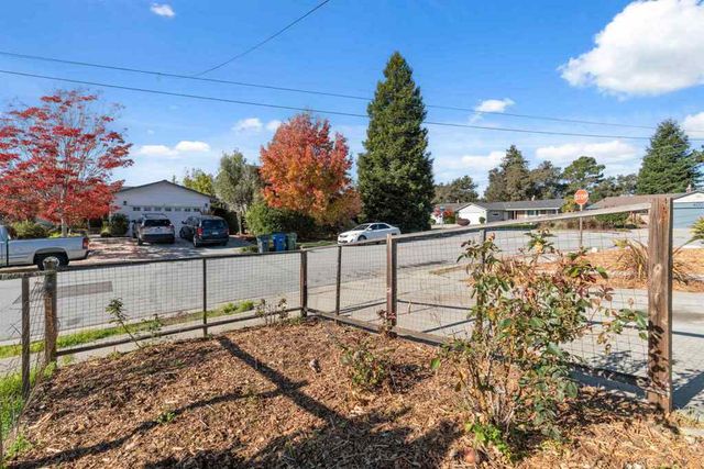 120 120 Corinne Ave, Santa Cruz, CA 95065