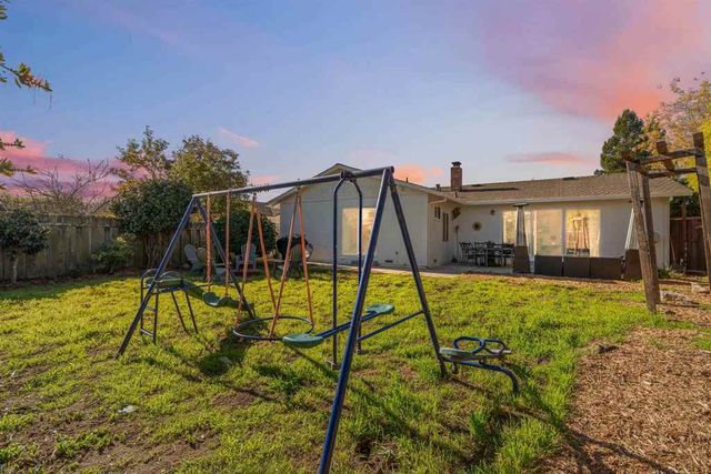 120 120 Corinne Ave, Santa Cruz, CA 95065