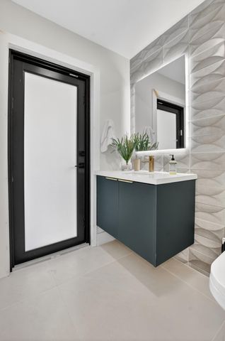 7548 Fairway Trail, Boca Raton, FL 33487