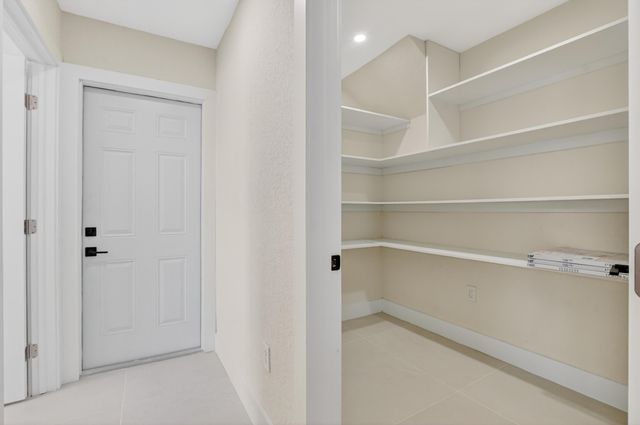 7548 Fairway Trail, Boca Raton, FL 33487