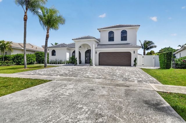 7548 Fairway Trail, Boca Raton, FL 33487