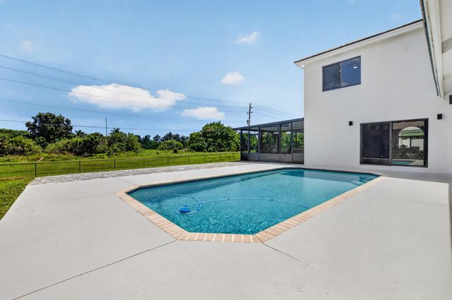 7548 Fairway Trail, Boca Raton, FL 33487