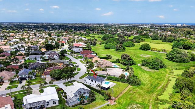 7548 Fairway Trail, Boca Raton, FL 33487