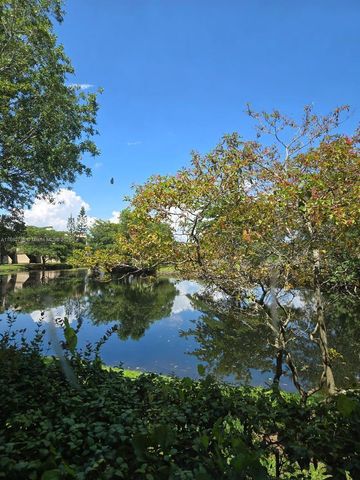 302 Lakeview Dr 102, Weston, FL 33326