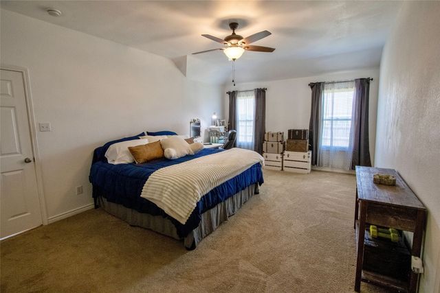1613 Cowtown Drive, Mansfield, TX 76063