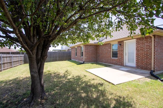1613 Cowtown Drive, Mansfield, TX 76063