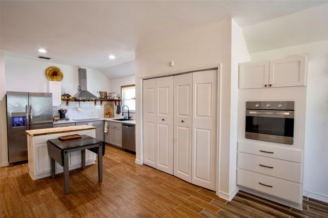 1613 Cowtown Drive, Mansfield, TX 76063