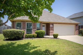 1613 Cowtown Drive, Mansfield, TX 76063
