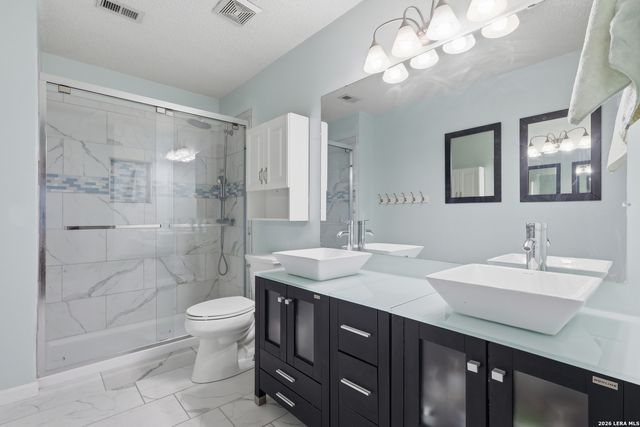 906 VILLAGE BR, San Antonio, TX 78245