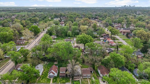 5462 Hamilton Avenue, Jennings, MO 63136
